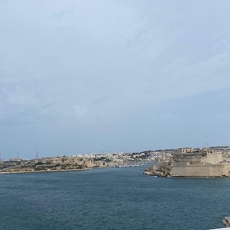 Stylish Seaview Valletta House Екстериор снимка