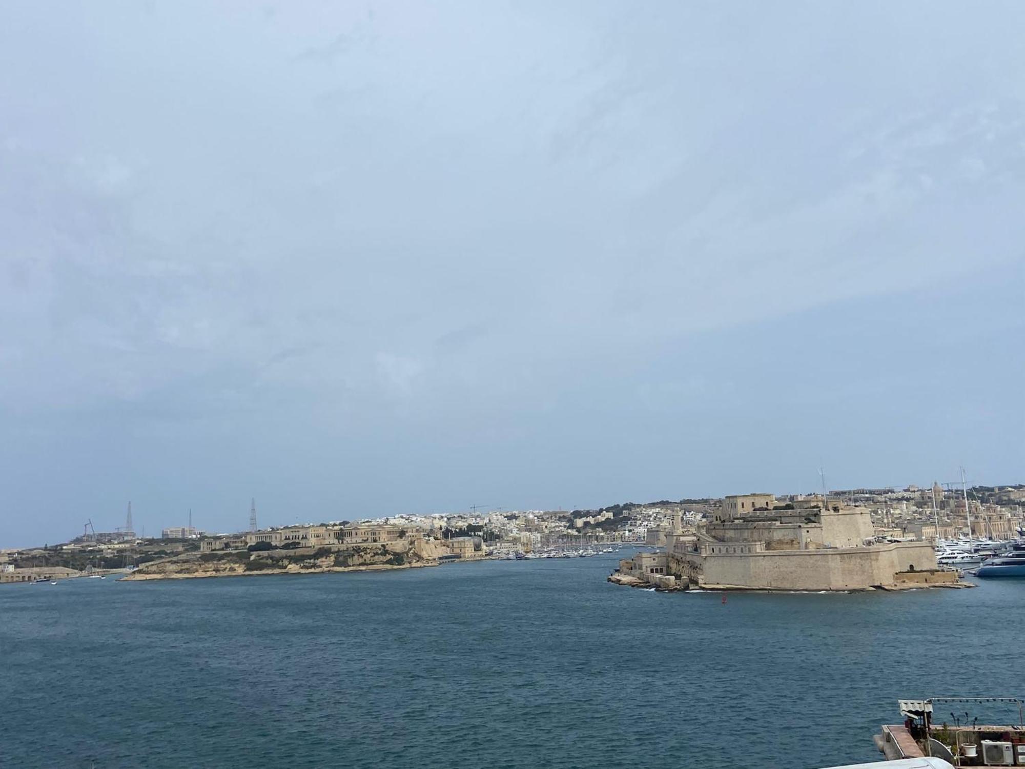 Stylish Seaview Valletta House Екстериор снимка