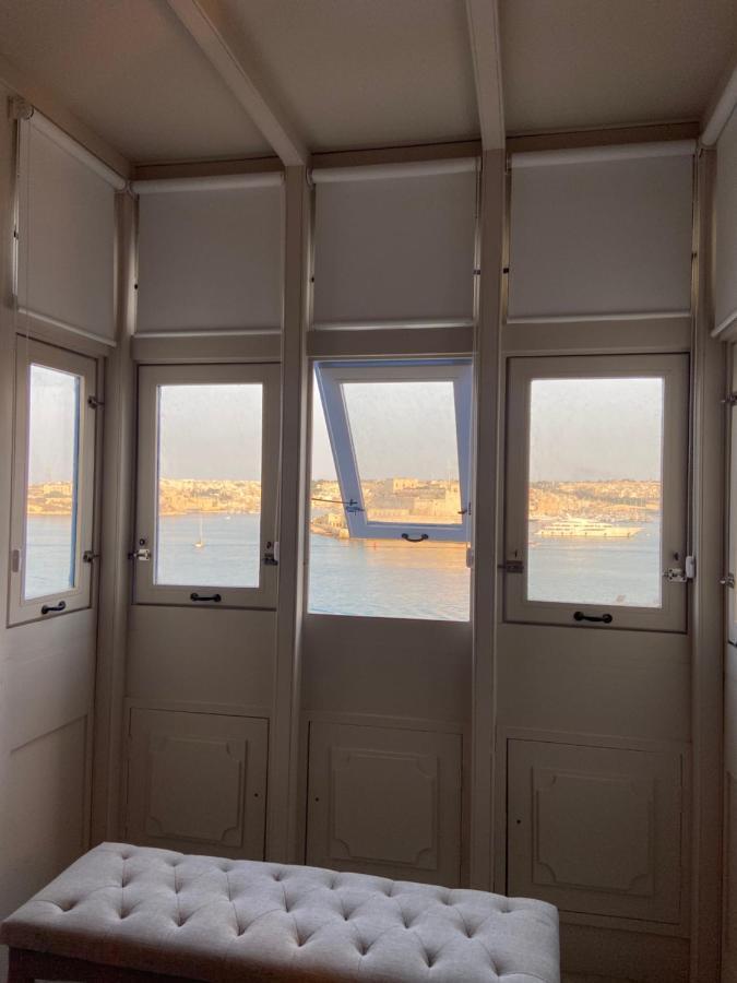 Stylish Seaview Valletta House Екстериор снимка